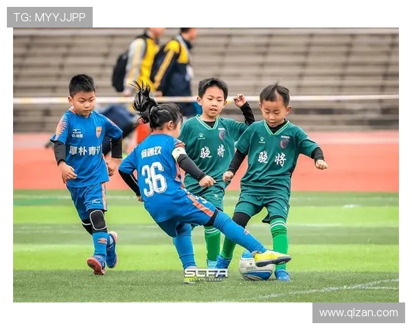 足球明星齐聚蓝色港湾共庆盛夏激情之夜